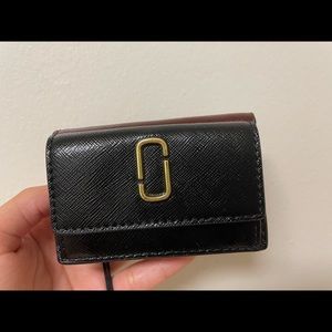 Marc Jacobs Snapshot Mini Trifold M0013597 Women Wallet Black, Bordeaux
